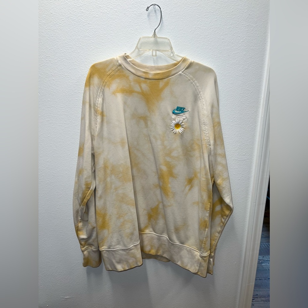 Nike crewneck🌼